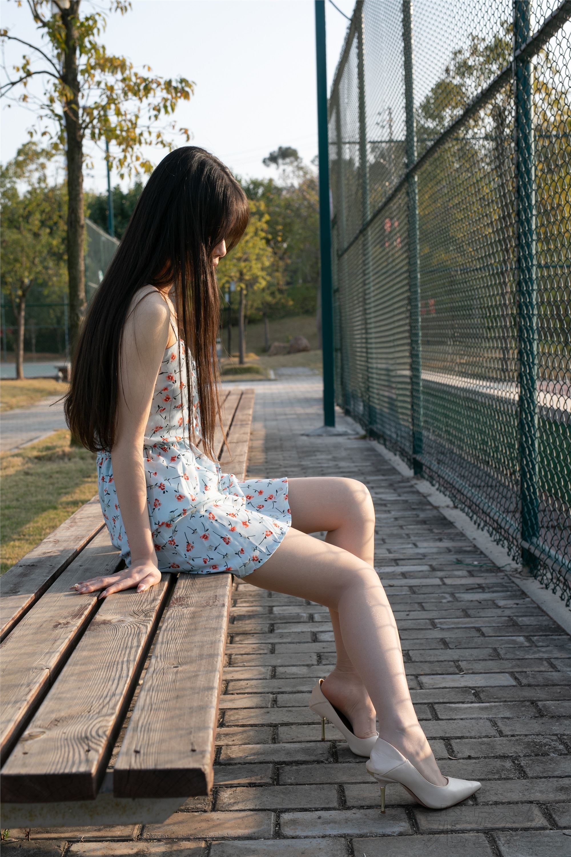 尤蜜丝 穿搭写真 NO.046